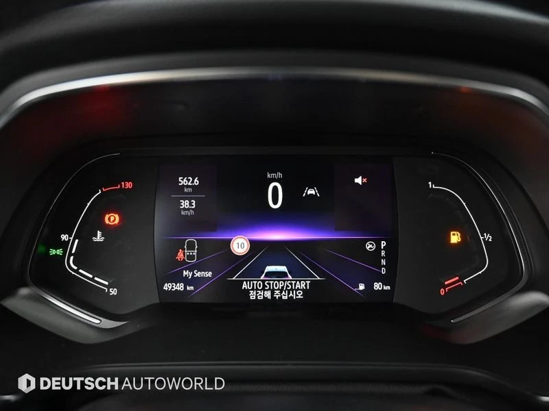 Renault Samsung Captur 1.5 K9K Automatic КРАЙНА ЦЕНА: 18840 EUR !!!РЕАЛНА, снимка 8 - Автомобили и джипове - 55969330