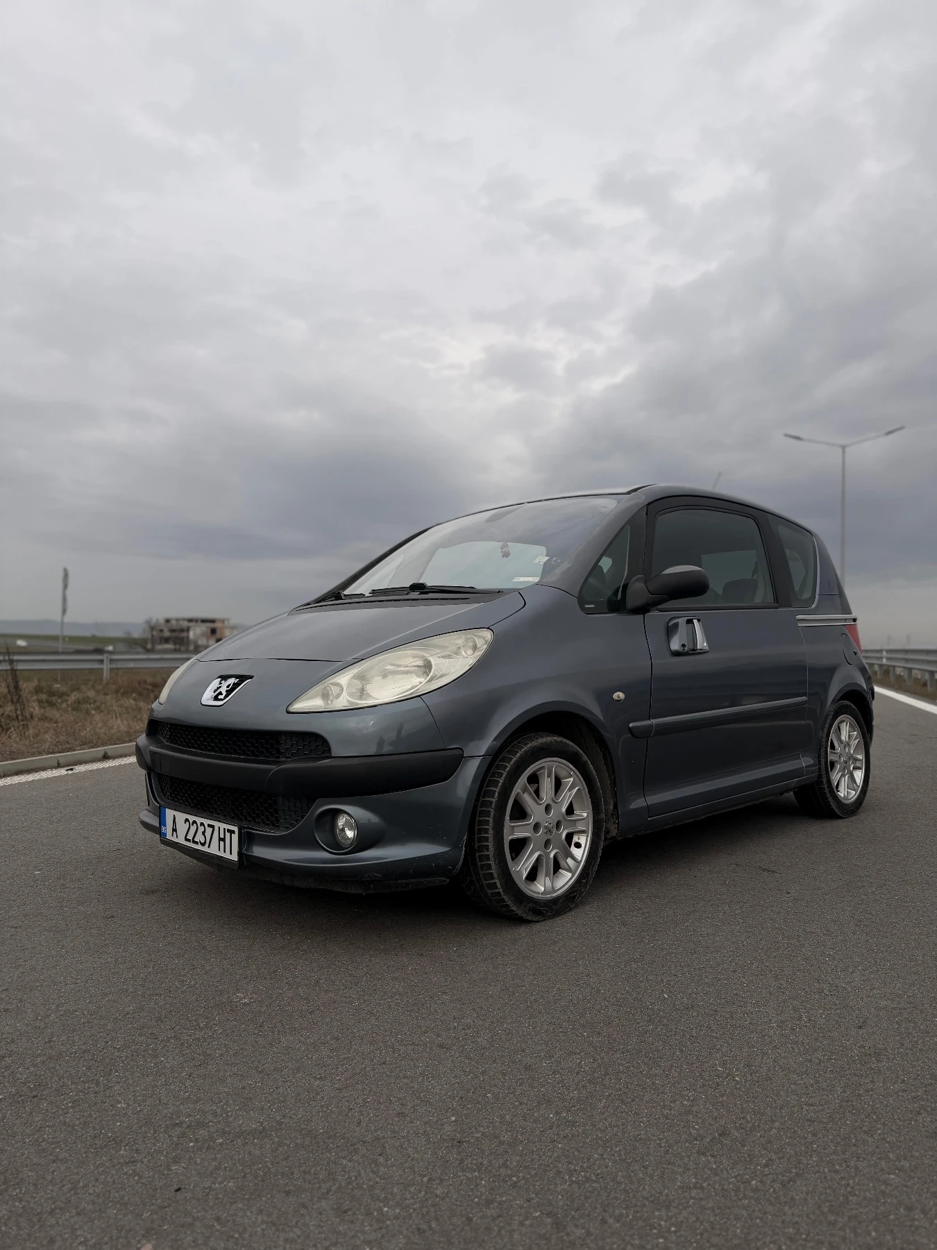 Peugeot 1007 1, 6 ГАЗ , снимка 1