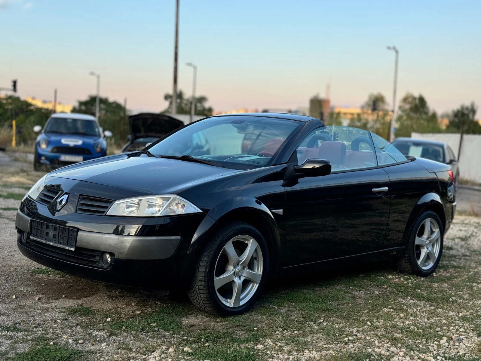 Renault Megane CC 1.6 - изображение 3