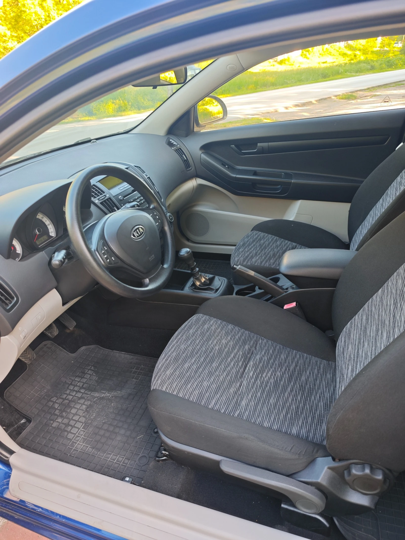 Kia Pro ceed 1.4I  , снимка 5 - Автомобили и джипове - 50847677