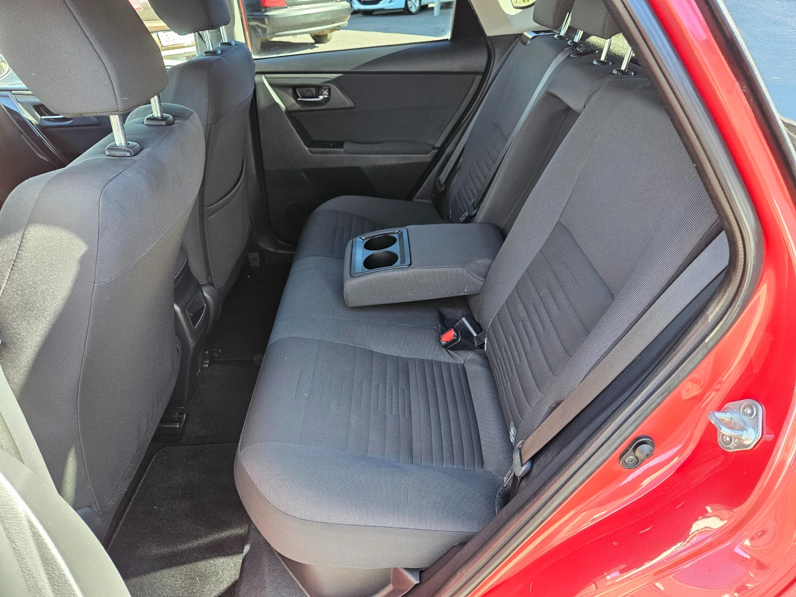 Toyota Auris 1.8I/CVT-Hybrid/EDITION/LED/NAVI/БЛУТУТ/EURO6B/ТОП | Mobile.bg — изображение 16