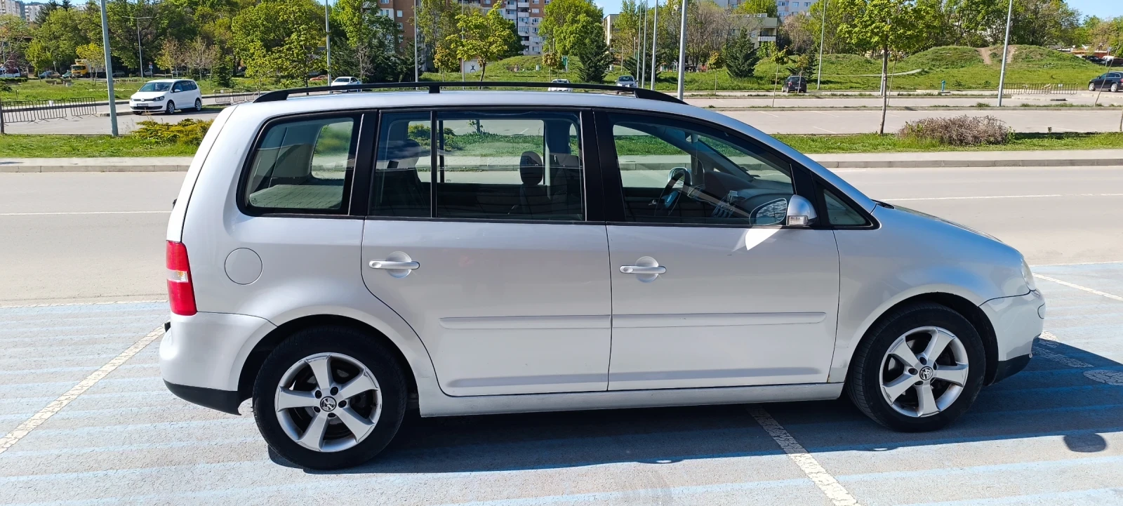 VW Touran  - изображение 6