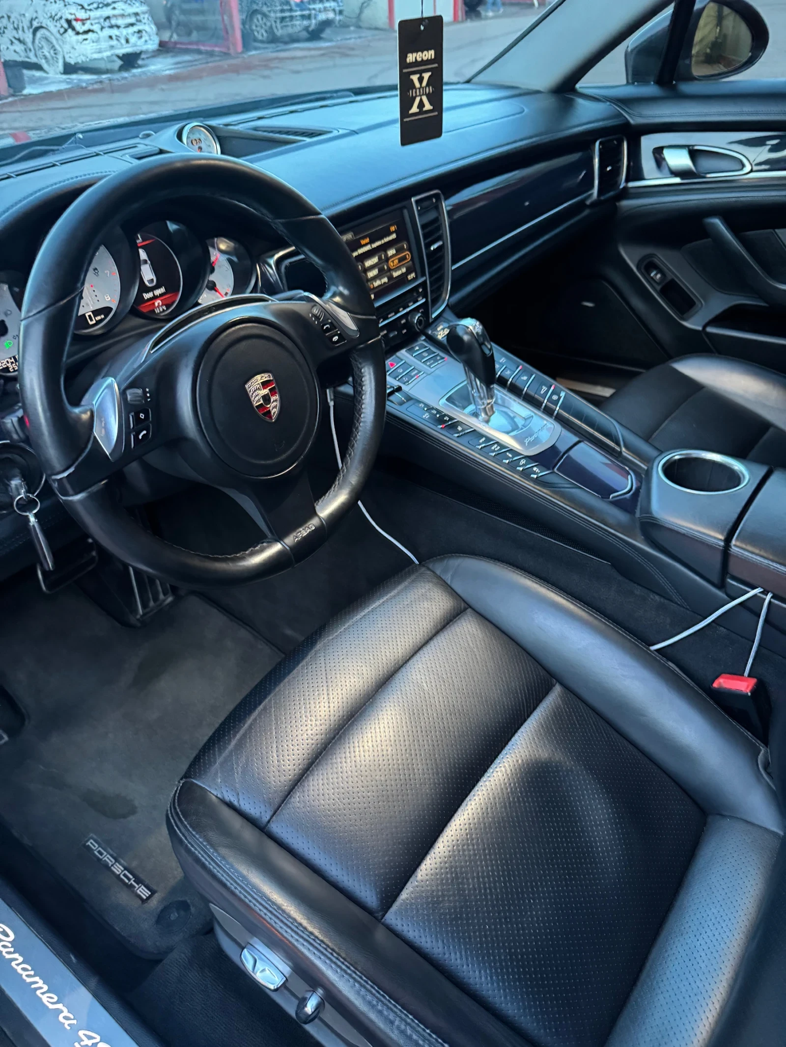 Porsche Panamera 4.8 - изображение 10