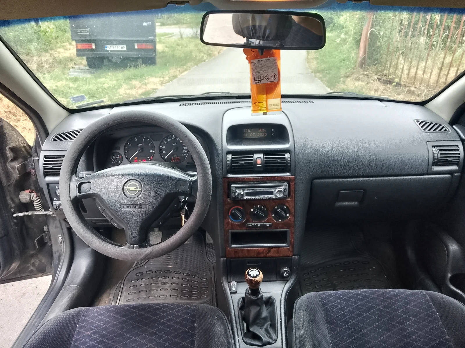Opel Astra 1.6 - изображение 7