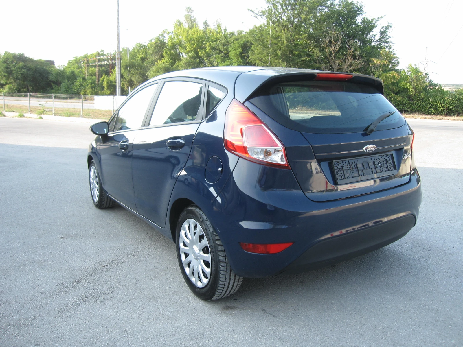 Ford Fiesta 1, 25-Газ.Инжекцион - изображение 3