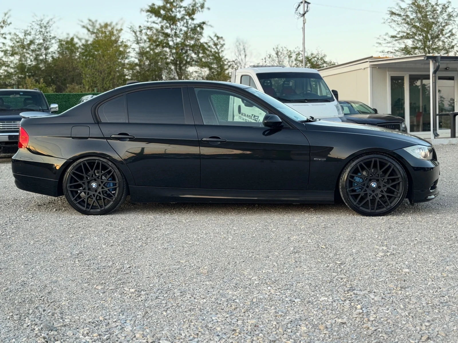 BMW 320 Седан /Автоматик/ 163 кс 2.0 D  - изображение 4