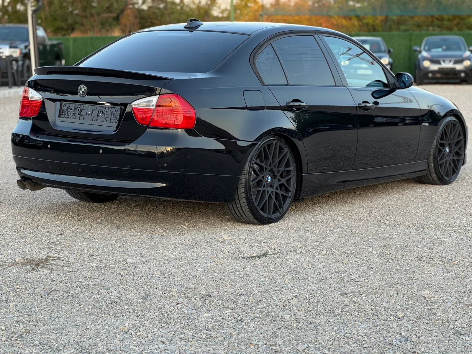 BMW 320 Седан /Автоматик/ 163 кс 2.0 D  - изображение 6
