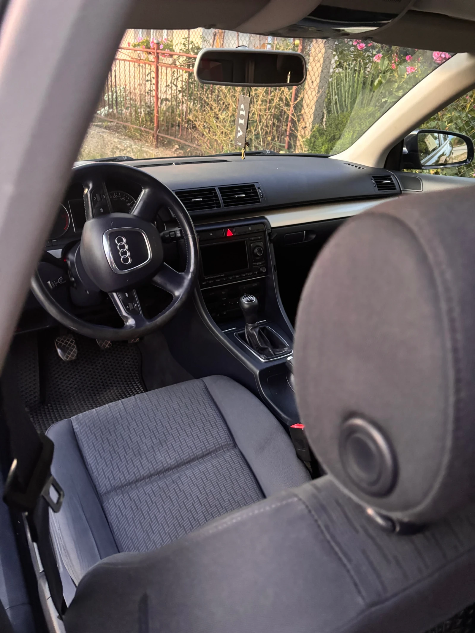 Audi A4  - изображение 10