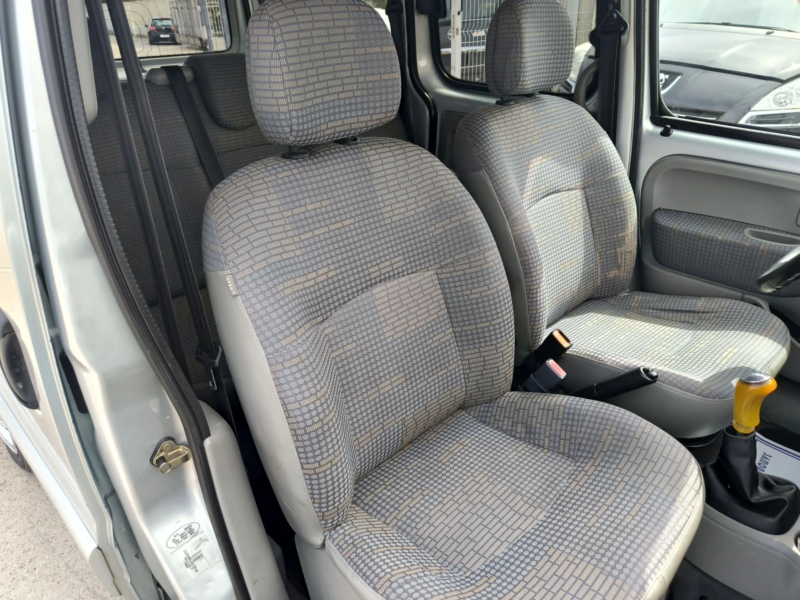 Renault Kangoo 1.5CDI - изображение 8