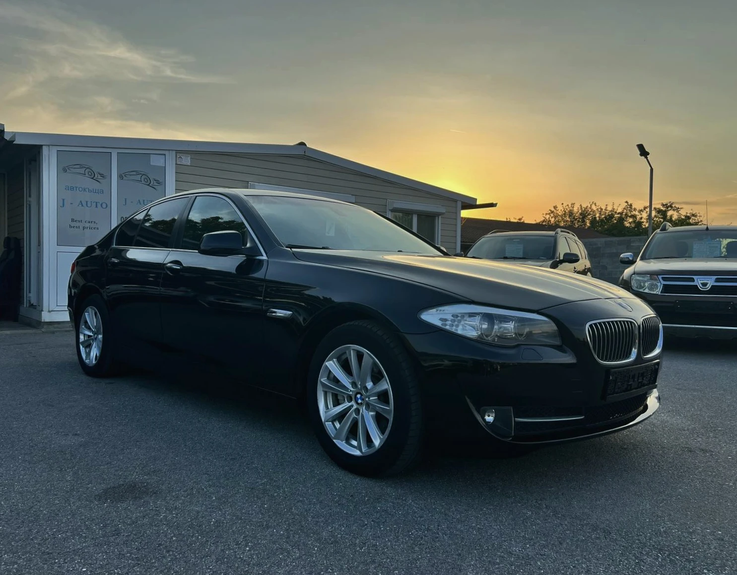 BMW 520 2.0D RECARO СЕДАН - изображение 2