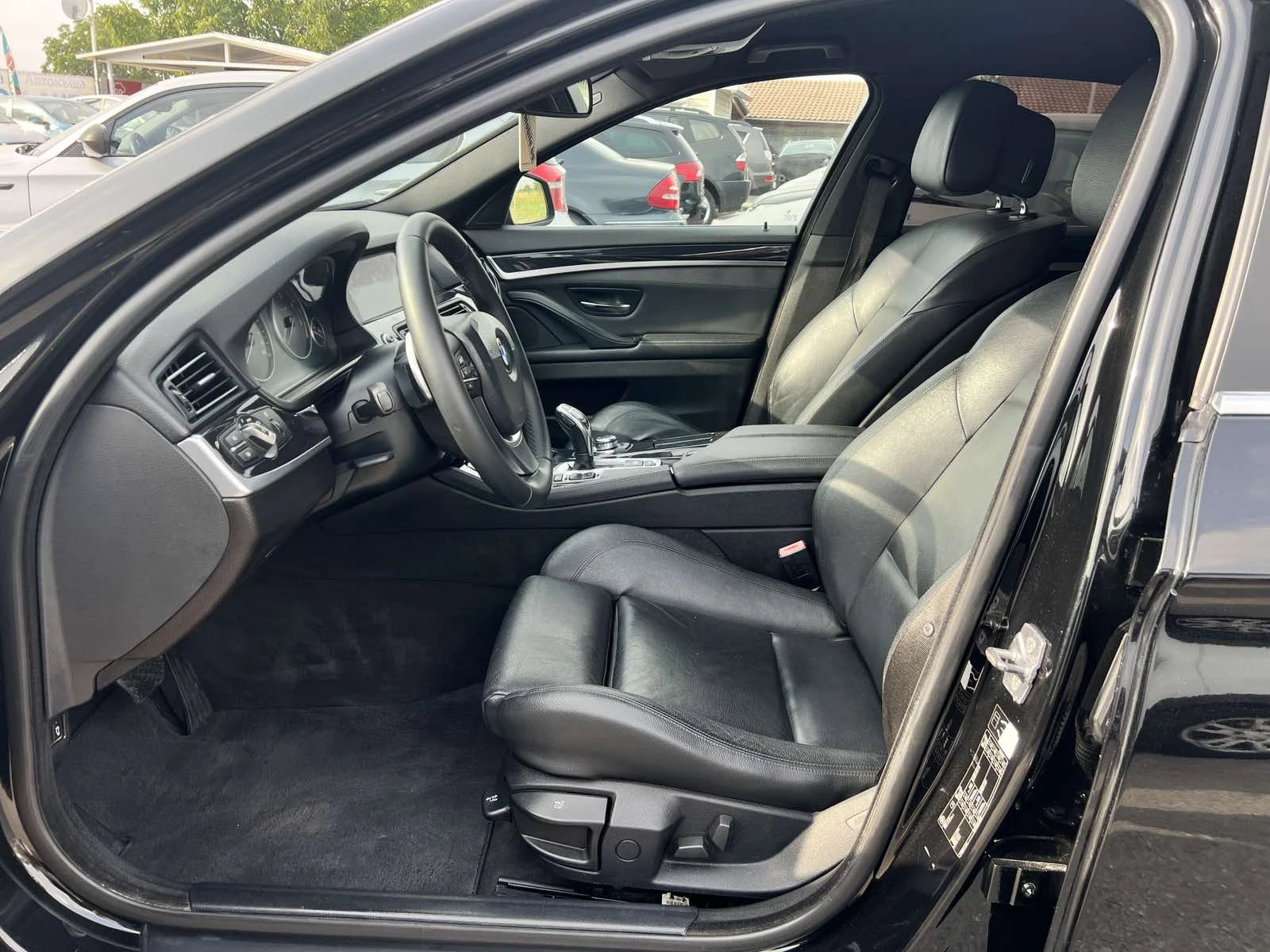 BMW 520 2.0D RECARO СЕДАН - изображение 8