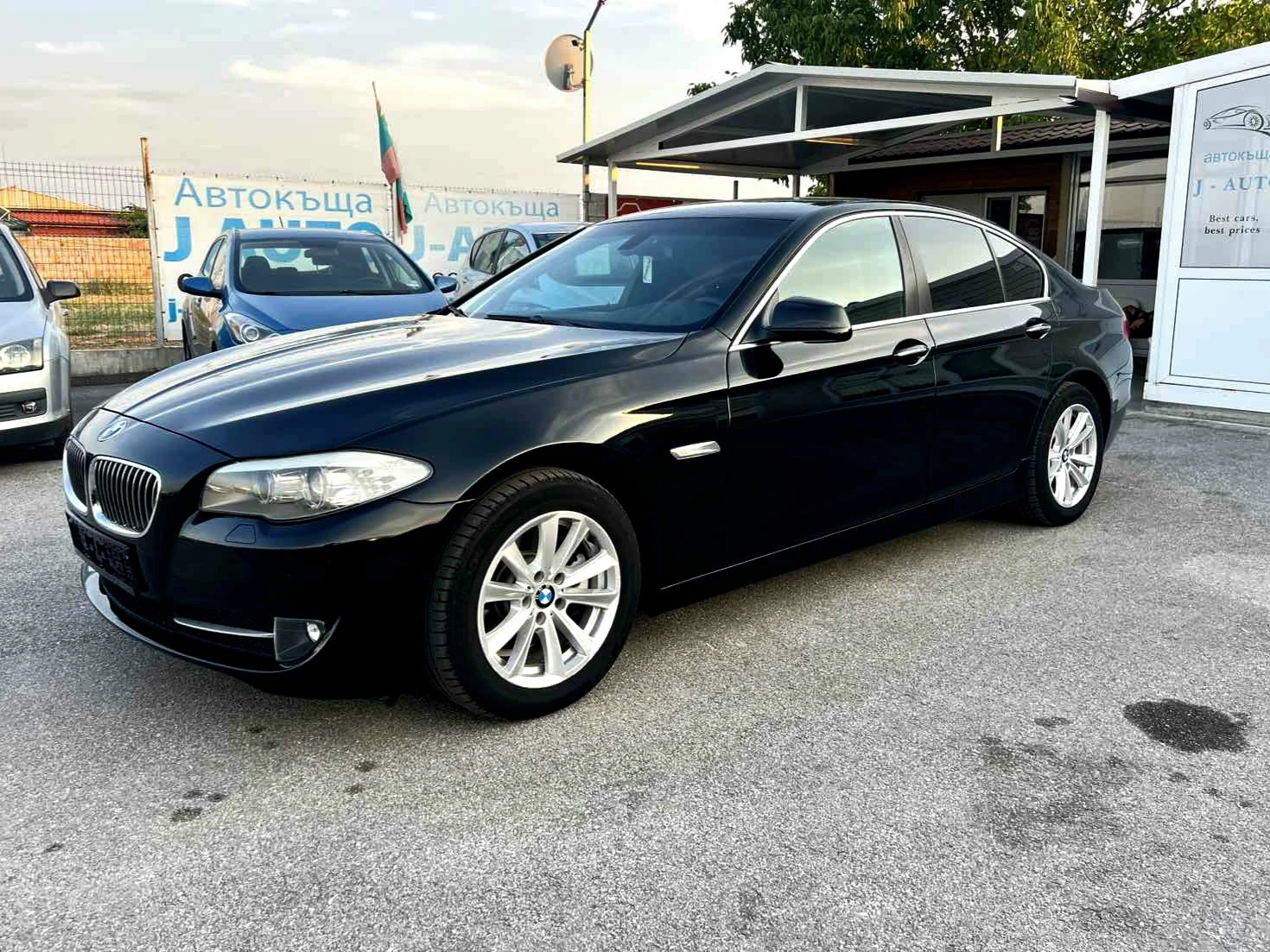 BMW 520 2.0D RECARO СЕДАН - изображение 7