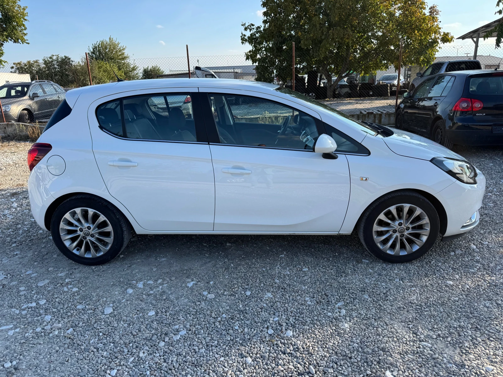 Opel Corsa -1.4i-GAZ-LED-NAVI - изображение 6