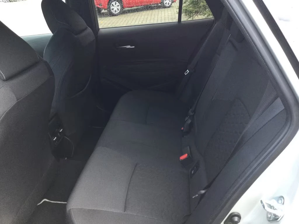 Toyota Corolla 2.0HEV/184HP/TEAM-D/CAM/NAVI/LE/CPLAY/KLESS/622g | Mobile.bg � ����������� 14