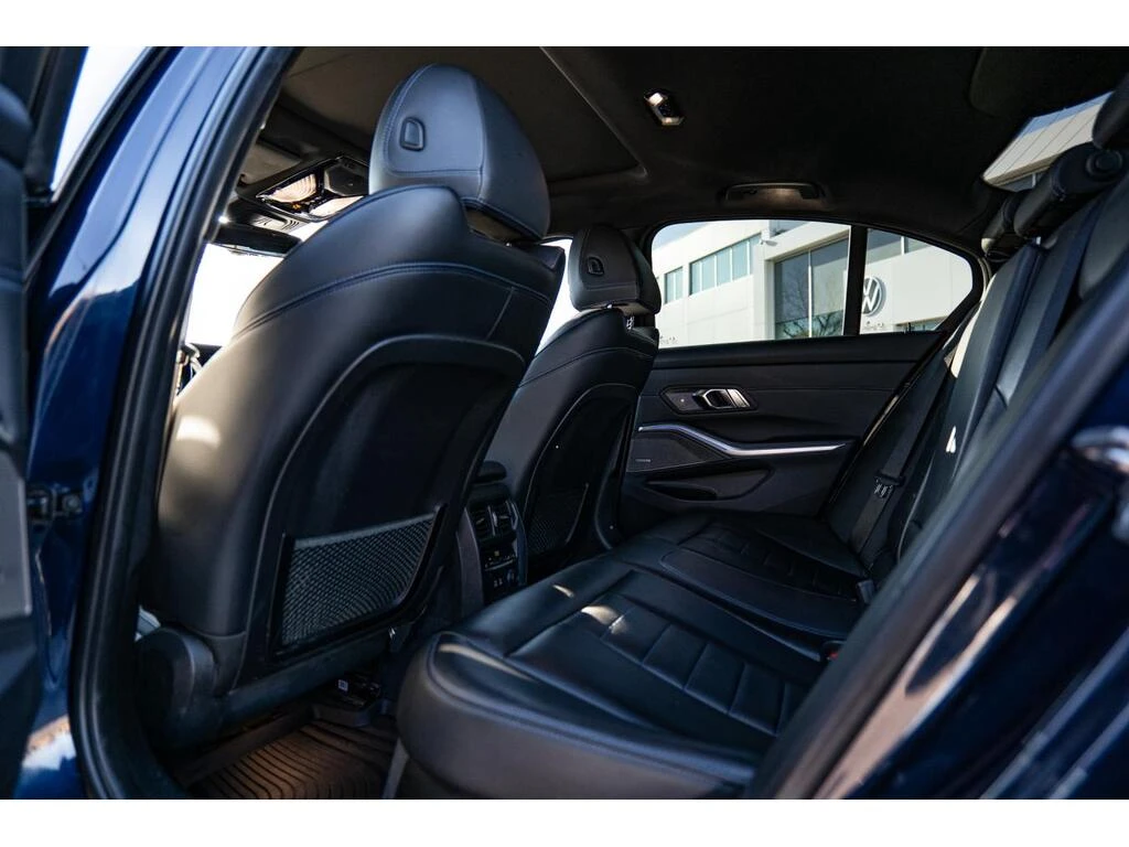 BMW 330 XDRIVE* M Sport* Premium Pack* Keyless* PANO* Koжа - изображение 8