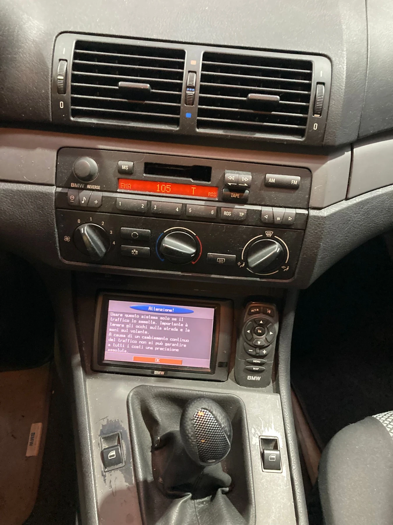 BMW 318 90 000km - изображение 9