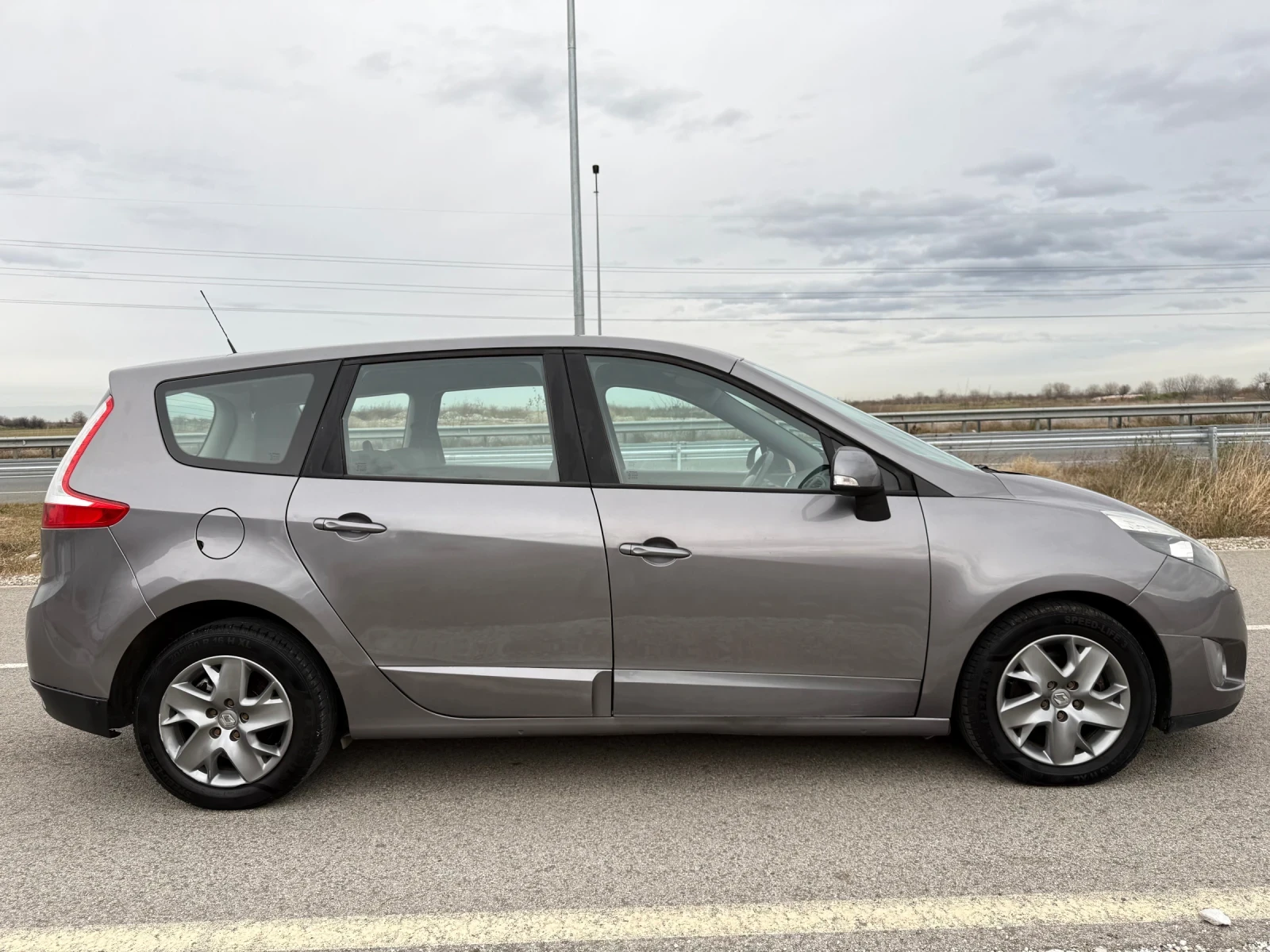 Renault Scenic 1.5 DCi / NAVI / START STOP / AVTOPILOT / EURO 5 | Mobile.bg � ����������� 5