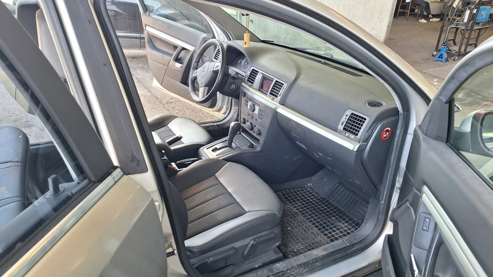 Opel Vectra, снимка 12 - Автомобили и джипове - 53901941