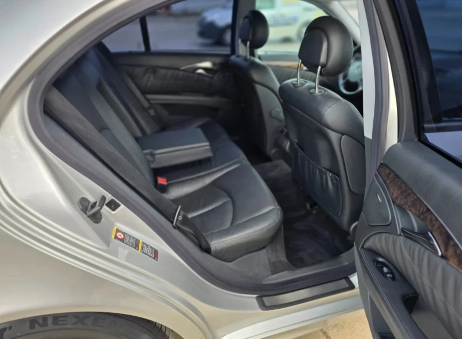 Mercedes-Benz E 280 CDI 198х.км AVANTGARDE  - УНИКАТ !!!, снимка 13 - Автомобили и джипове - 54077720