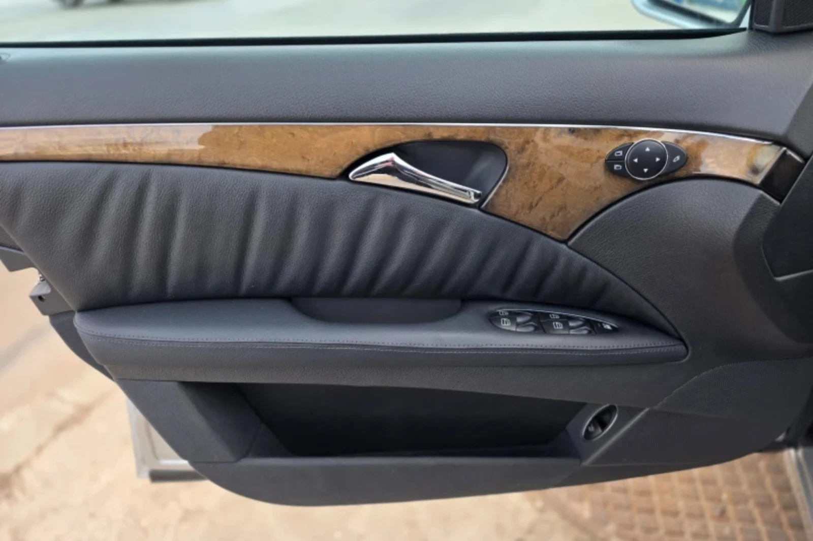 Mercedes-Benz E 280 CDI 198х.км AVANTGARDE  - УНИКАТ !!!, снимка 7 - Автомобили и джипове - 54077720