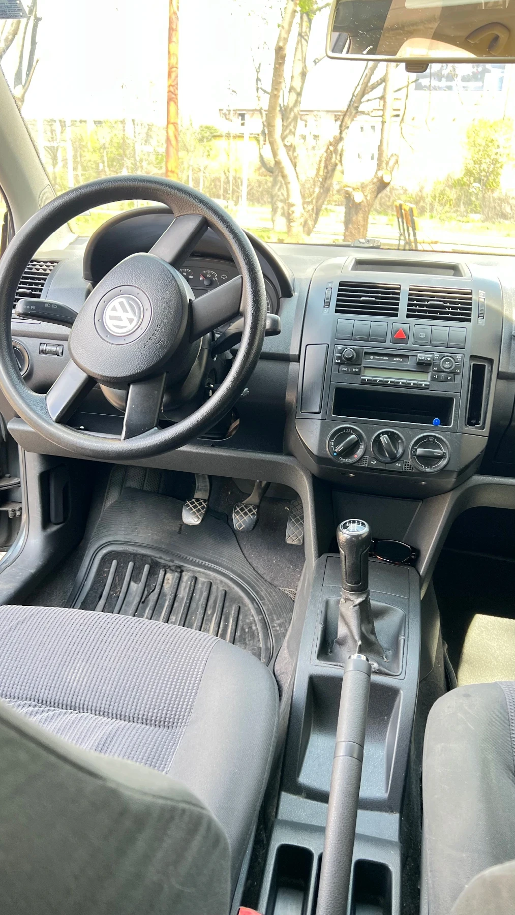 VW Polo, снимка 3 - Автомобили и джипове - 54283786