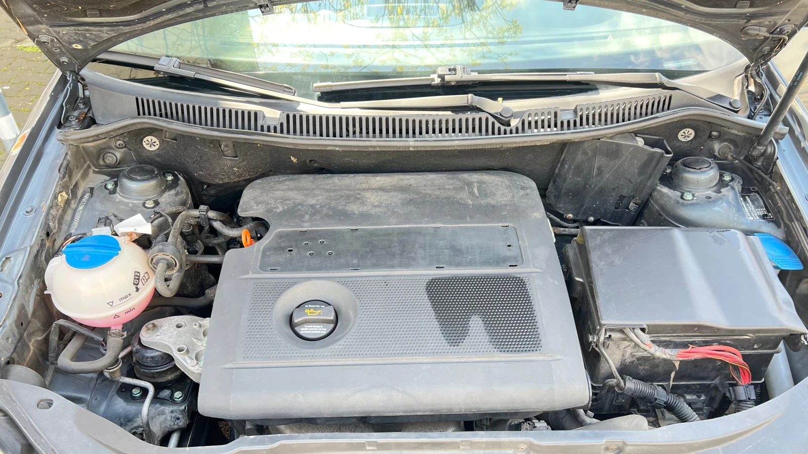 VW Polo, снимка 15 - Автомобили и джипове - 54283786