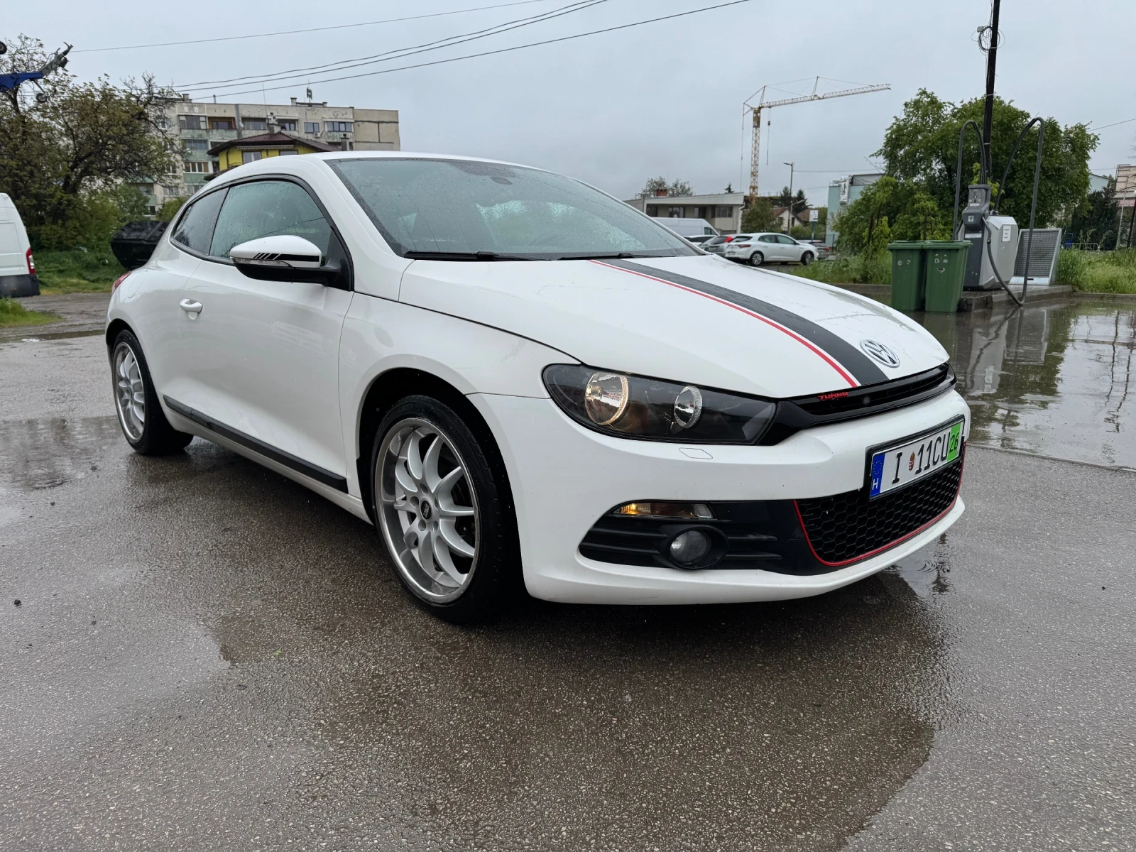 VW Scirocco 2.0T Швейцария 147 000км , снимка 3 - Автомобили и джипове - 54410358