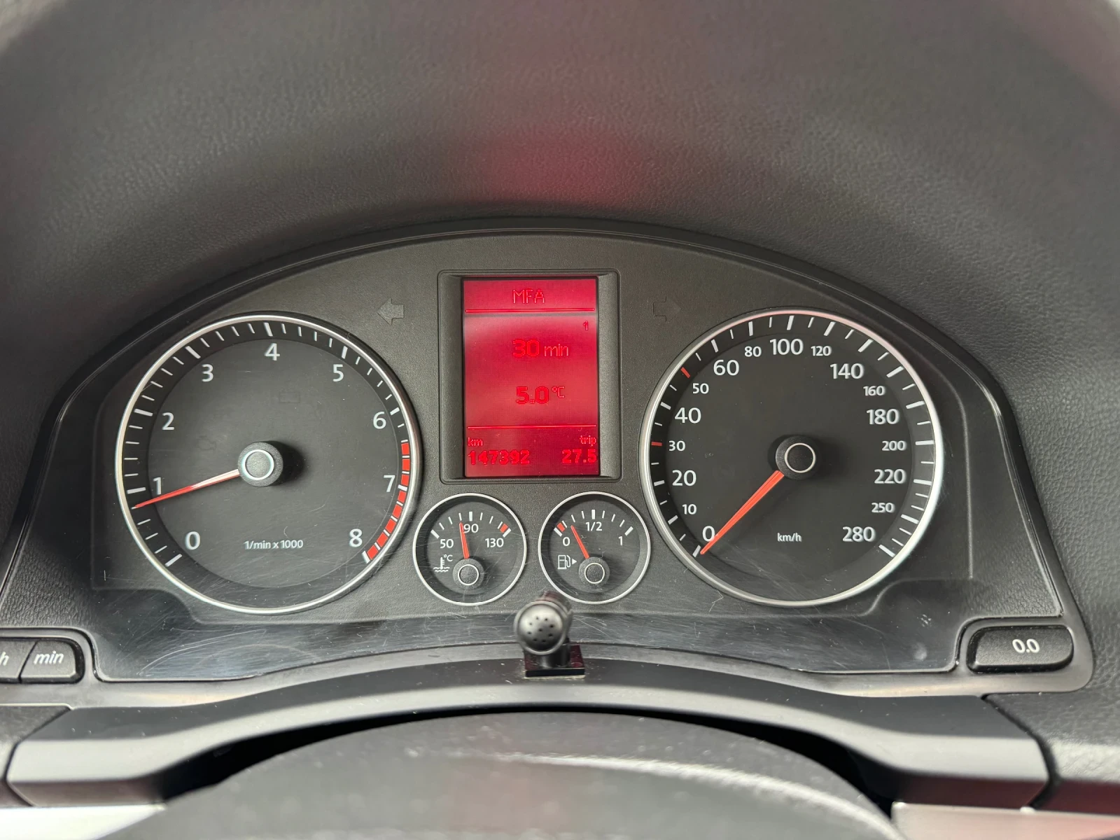VW Scirocco 2.0T Швейцария 147 000км , снимка 14 - Автомобили и джипове - 54410358