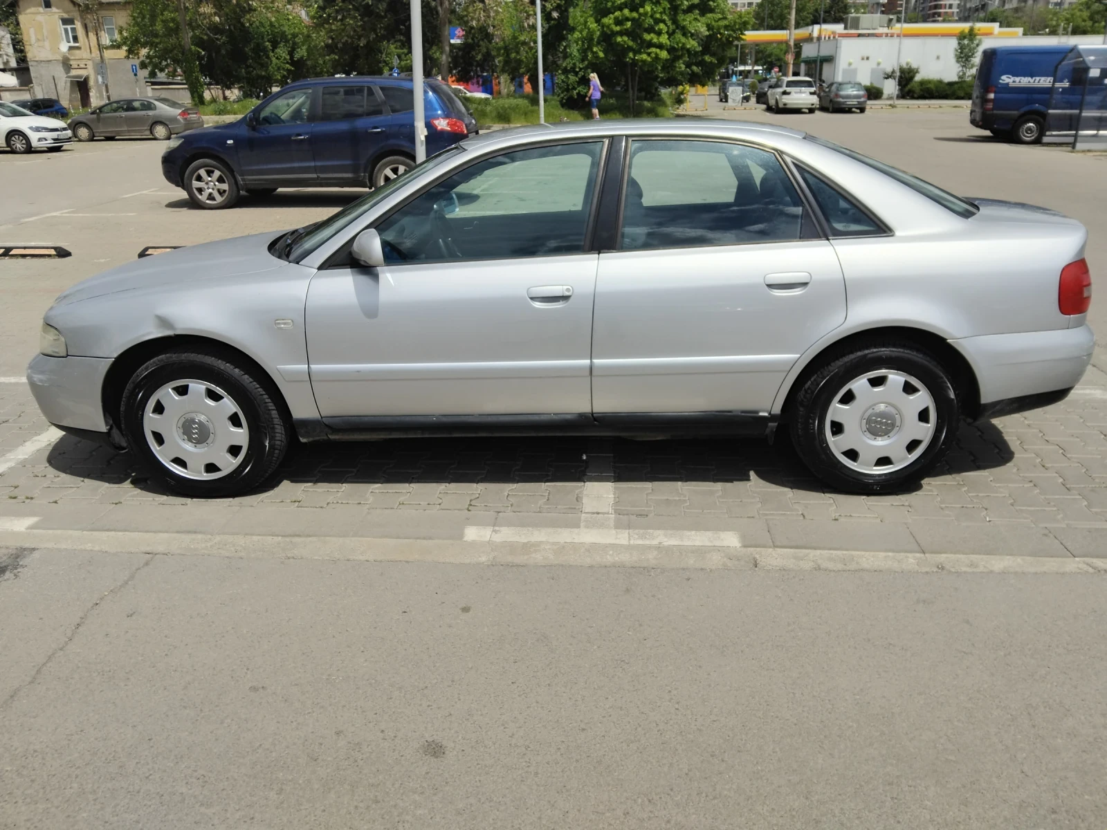 Audi A4, снимка 2 - Автомобили и джипове - 54520823