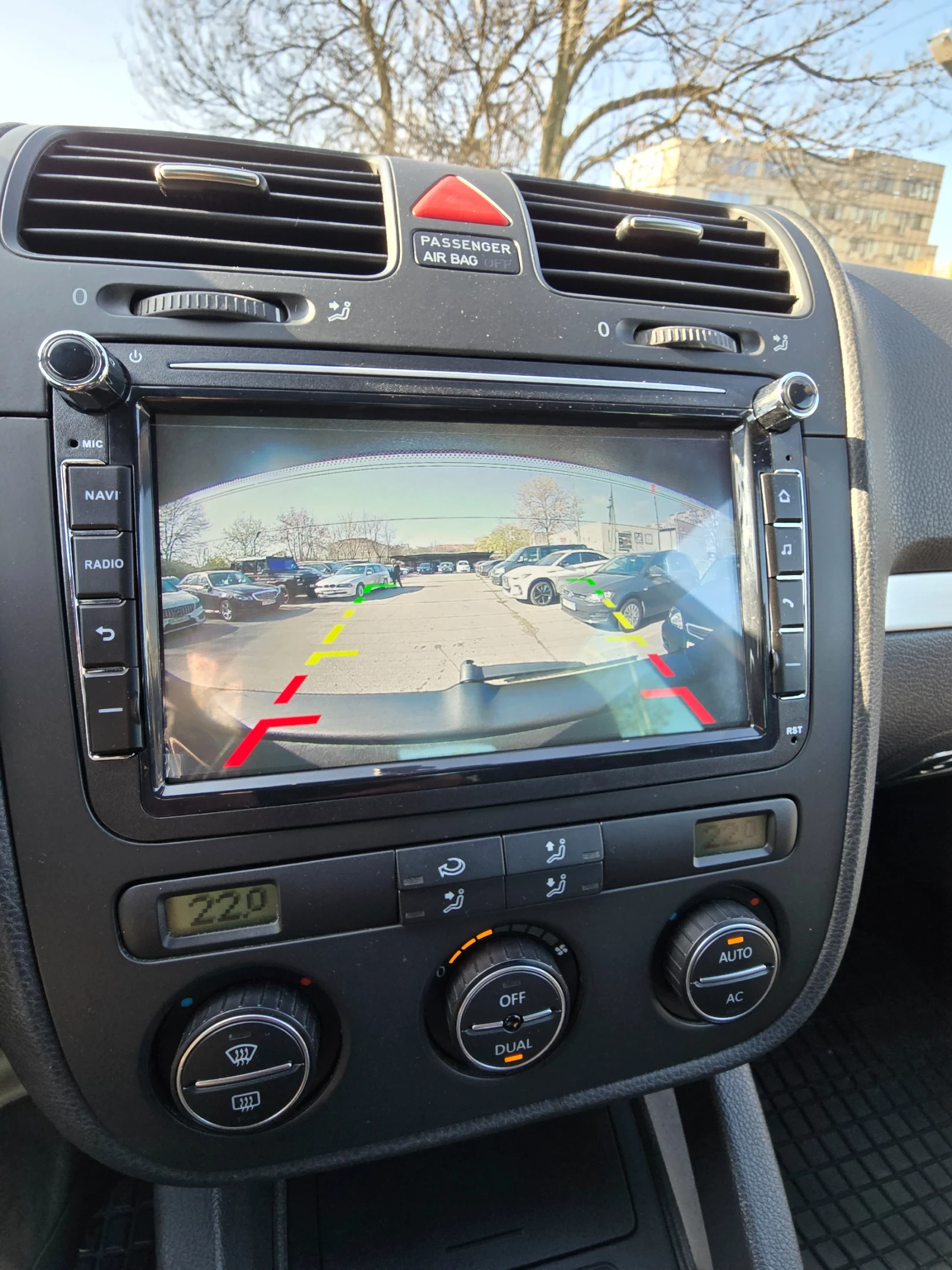 VW Golf GTI 2.0 TURBO / DSG, снимка 9 - Автомобили и джипове - 54711789