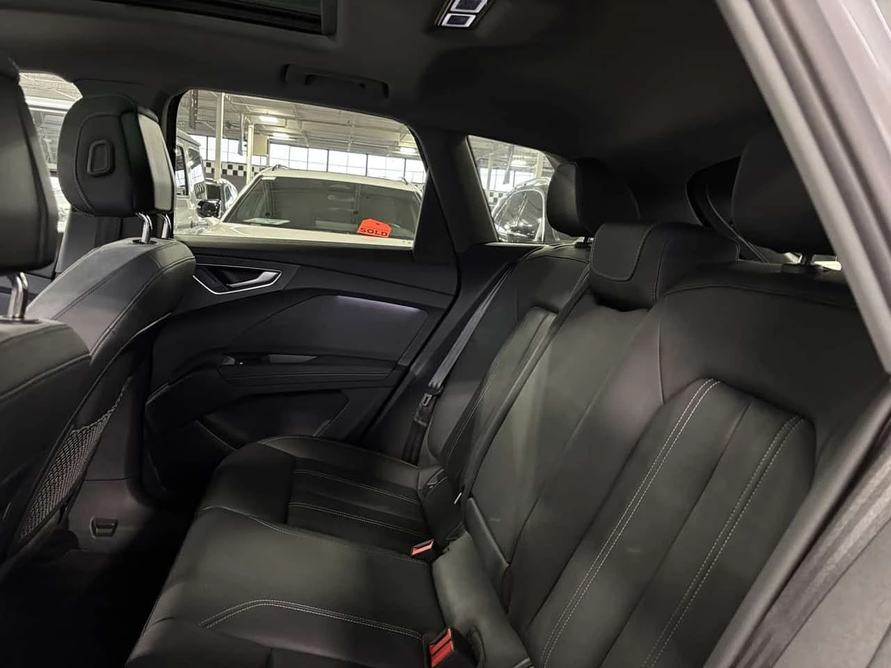 Audi E-Tron Q4 50 QUATTRO| , снимка 8 - Автомобили и джипове - 54831261