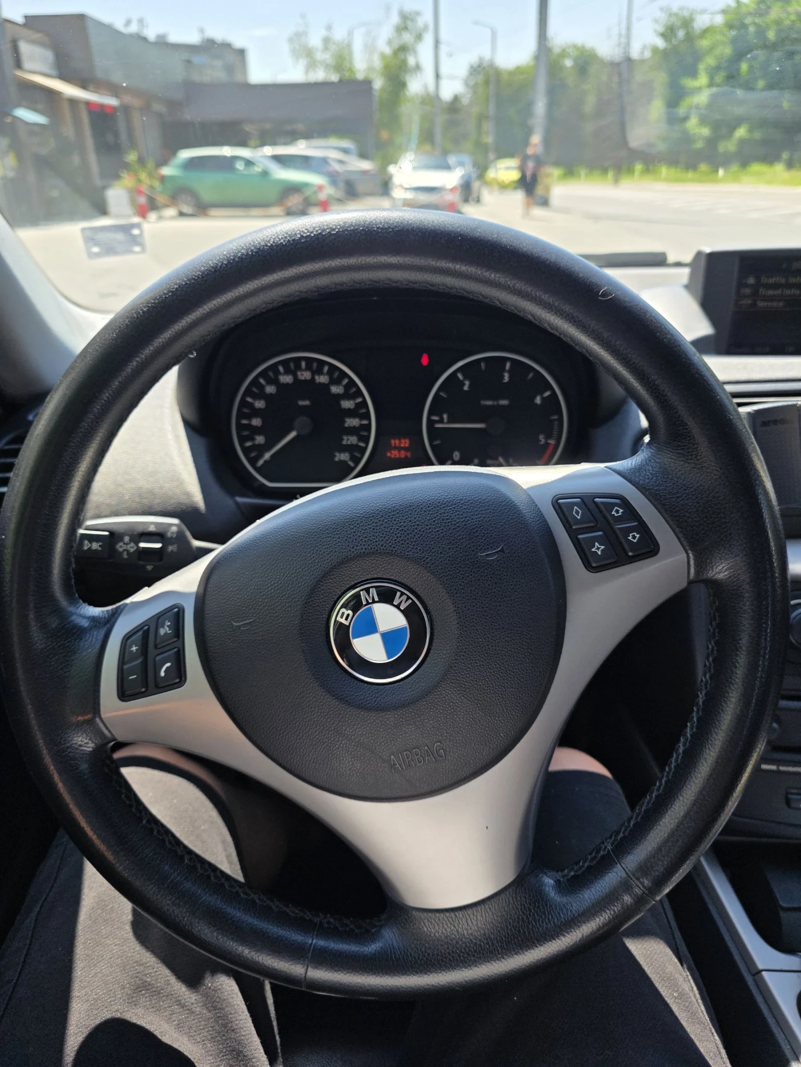 BMW 120 120D, снимка 17 - Автомобили и джипове - 54955495