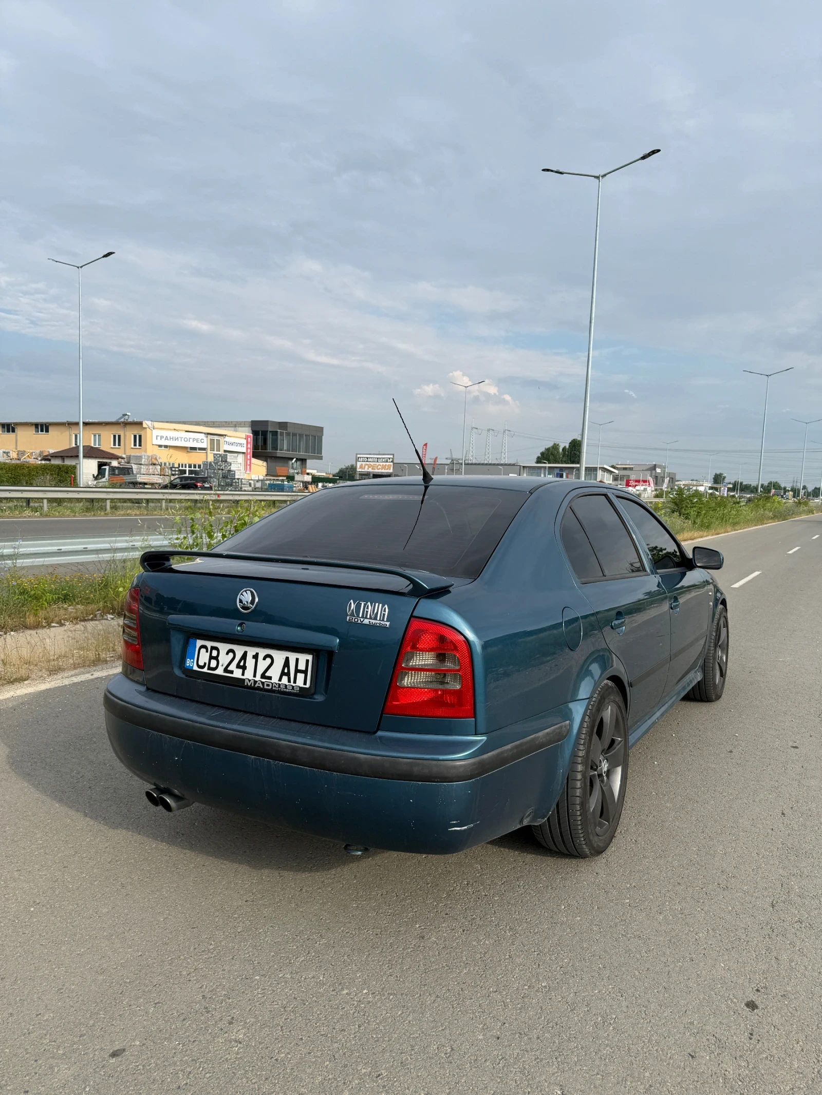 Skoda Octavia  1.8T LPG, снимка 6 - Автомобили и джипове - 55034674