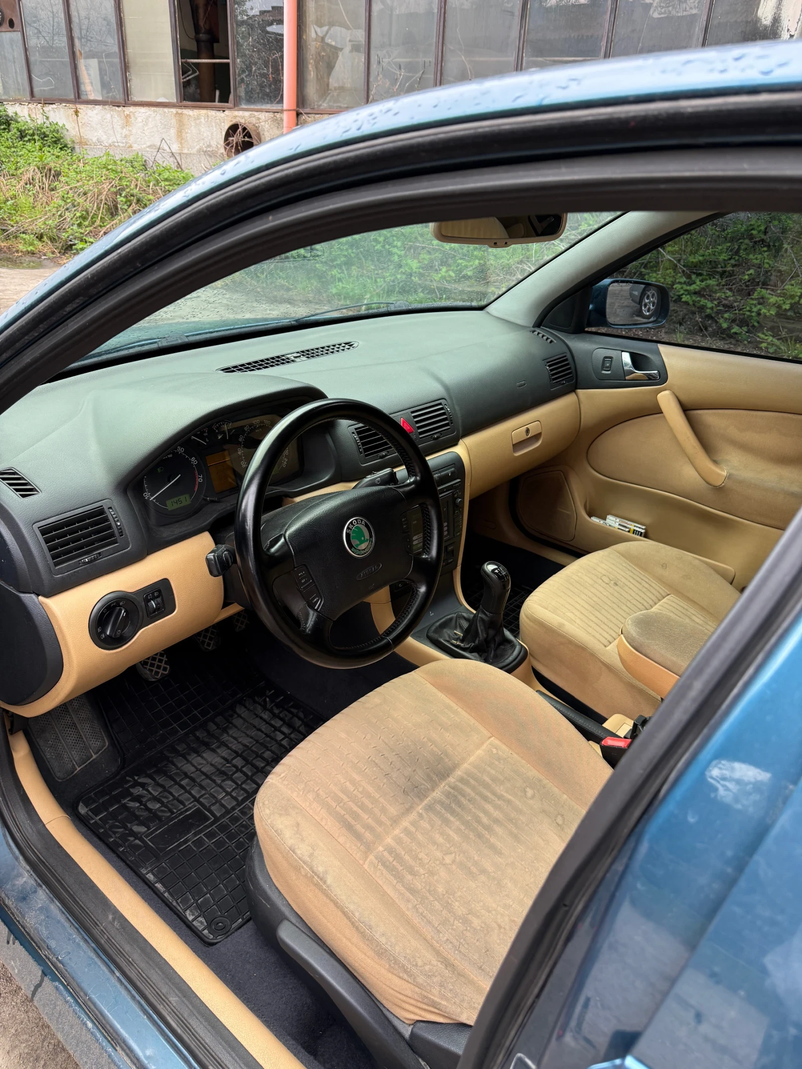 Skoda Octavia  1.8T LPG, снимка 10 - Автомобили и джипове - 55034674