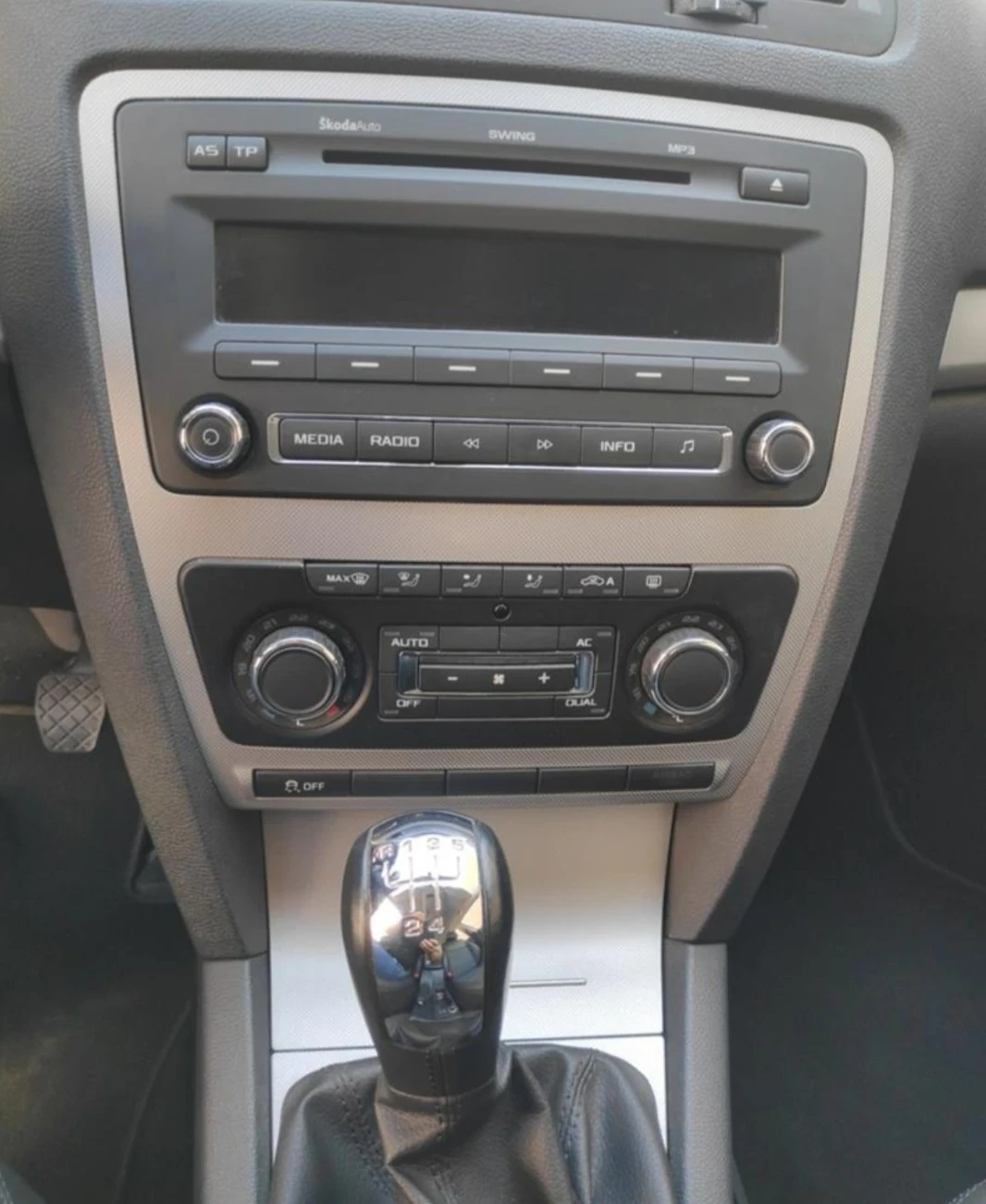 Skoda Octavia, снимка 8 - Автомобили и джипове - 55529683