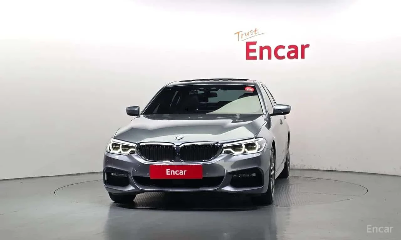 BMW 530 * 530i M Sport Package Plus * БЕЗ ПЪРВОНАЧАЛНА ВНО, снимка 3 - Автомобили и джипове - 55628149