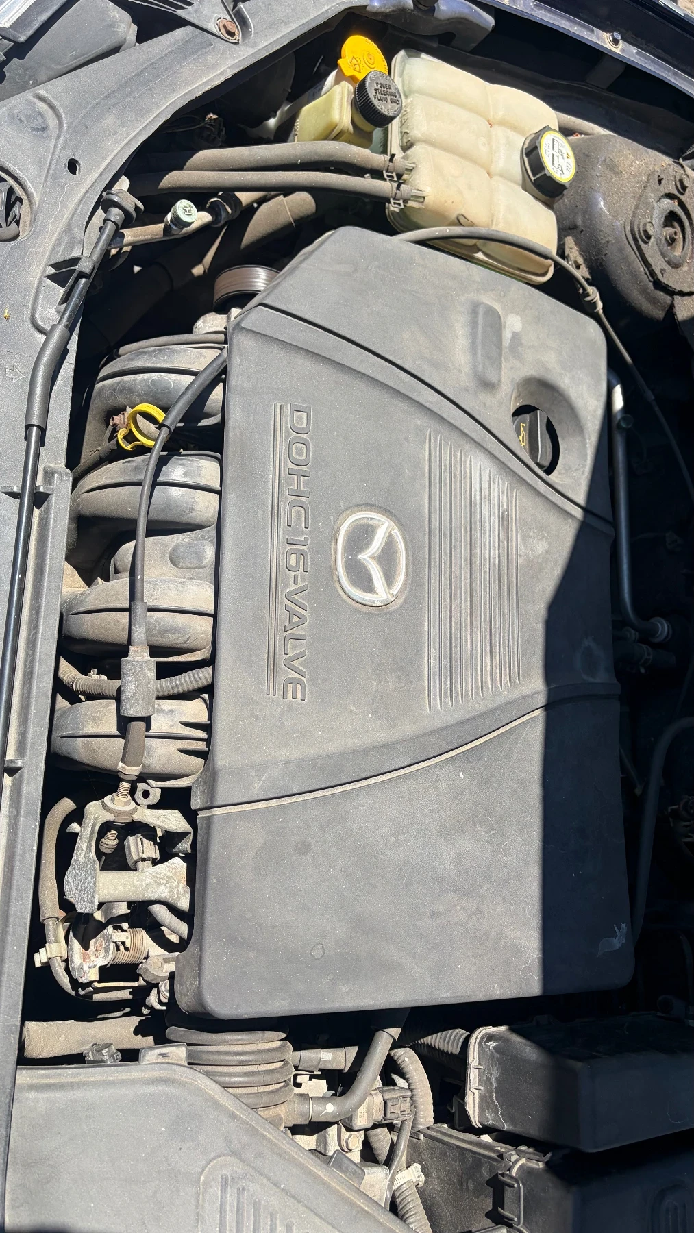 Mazda 3 2.0i Бензин, снимка 9 - Автомобили и джипове - 55752955