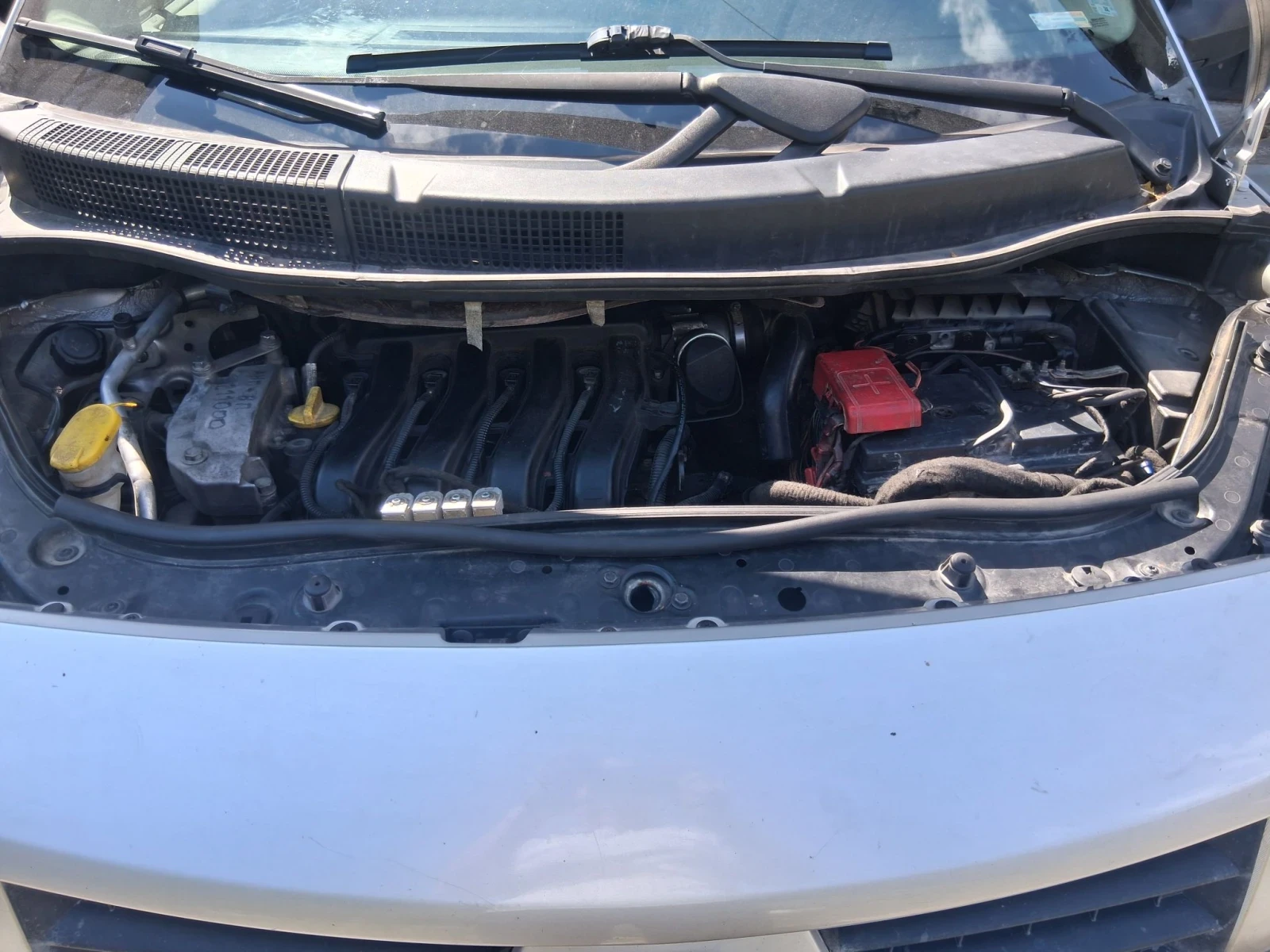 Renault Scenic, снимка 12 - Автомобили и джипове - 55803569