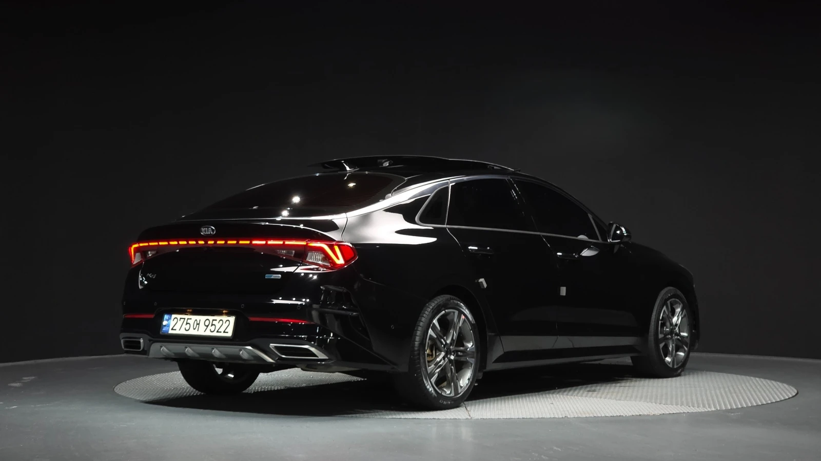 Kia K5 Signature Hybrid, снимка 2 - Автомобили и джипове - 56011033