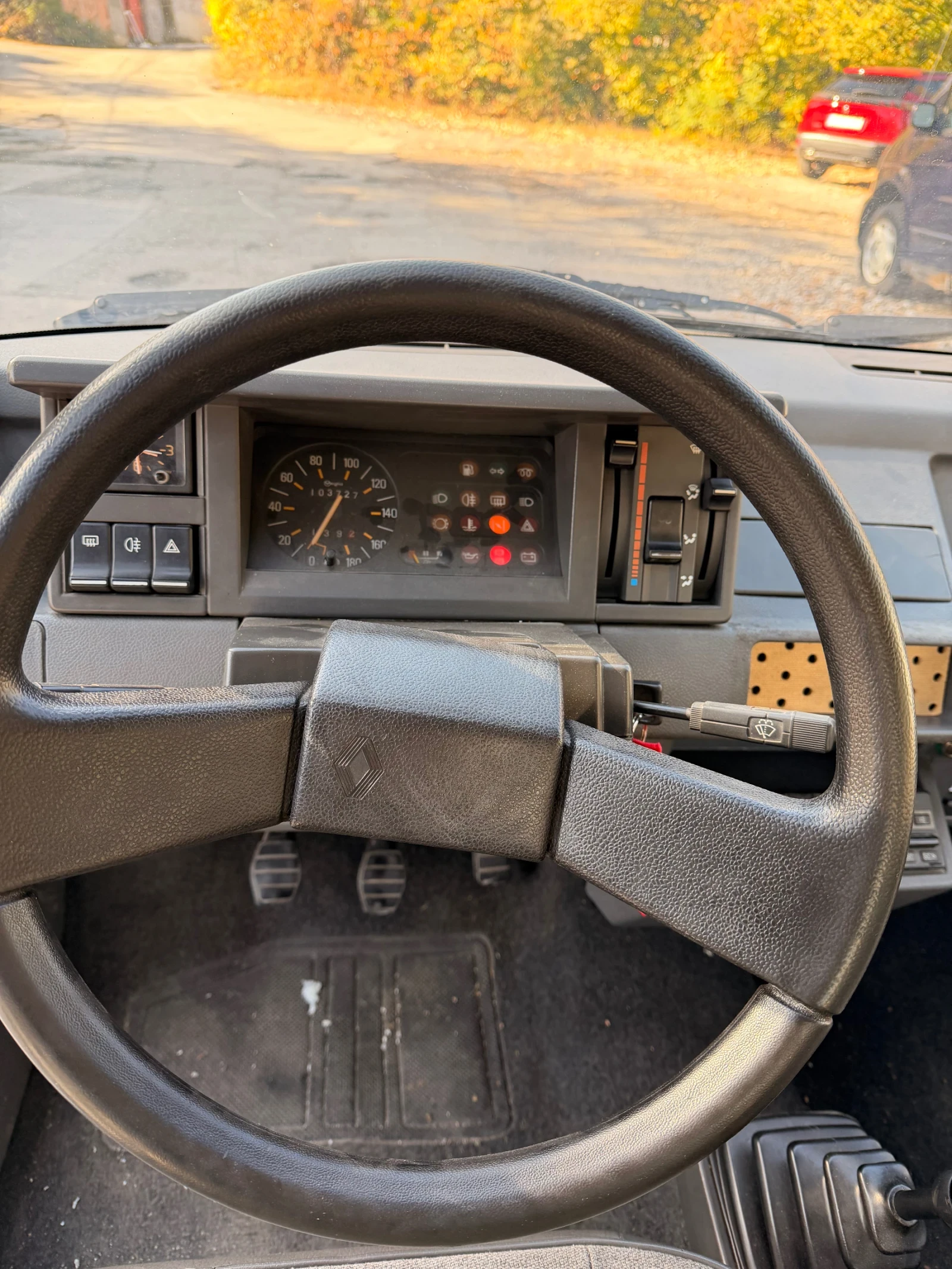 Renault 5, снимка 5 - Автомобили и джипове - 56602130