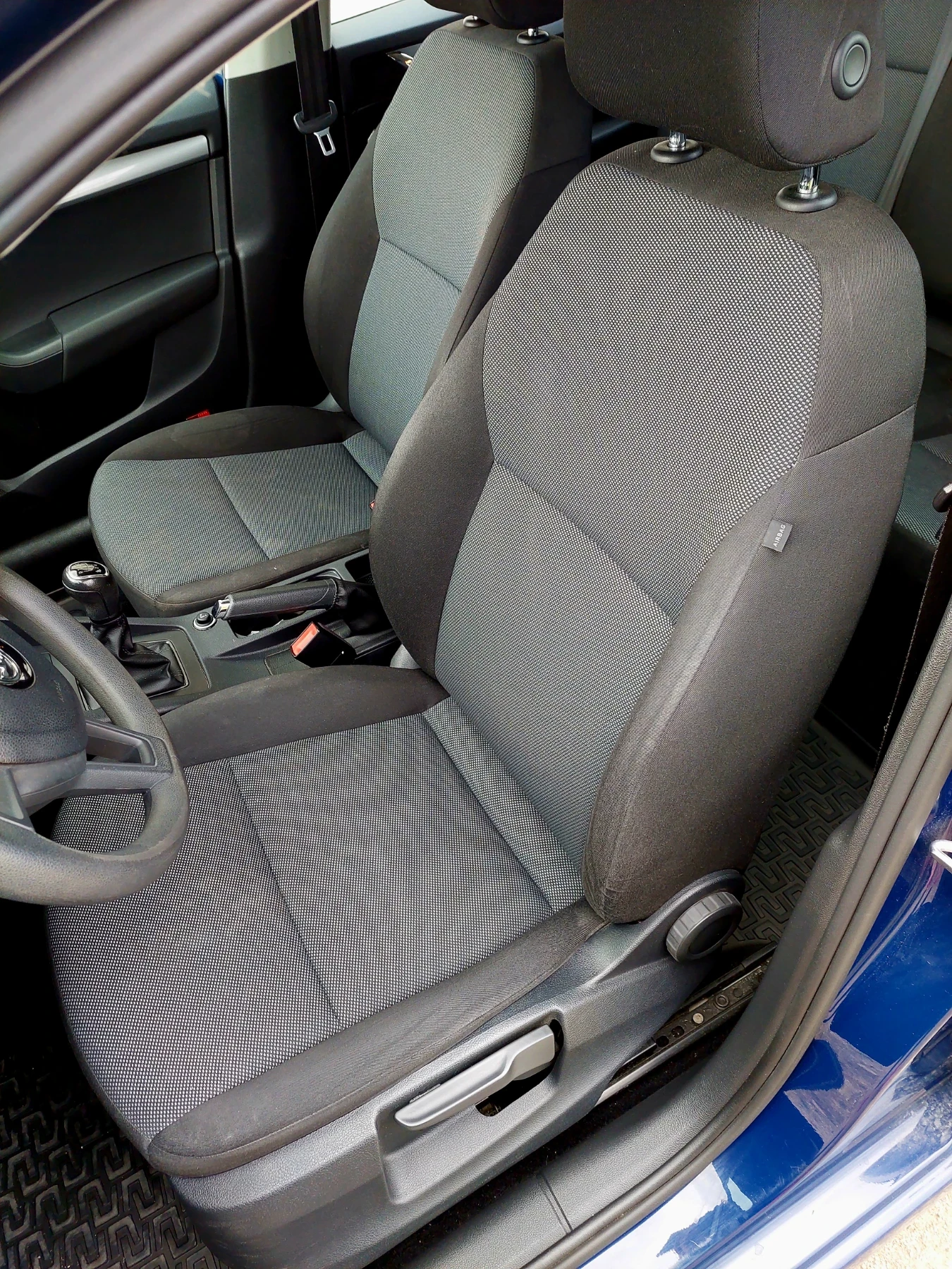 Skoda Octavia 1.6 TDI, снимка 6 - Автомобили и джипове - 56632313