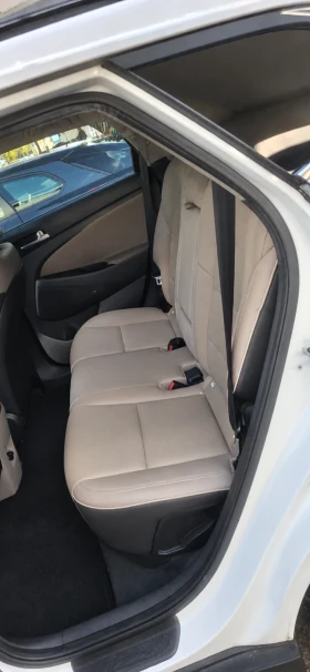 Hyundai Tucson 1.6 177�.�. | 4x4 | Vertex | White and Black | Mobile.bg � ����� ������ 11