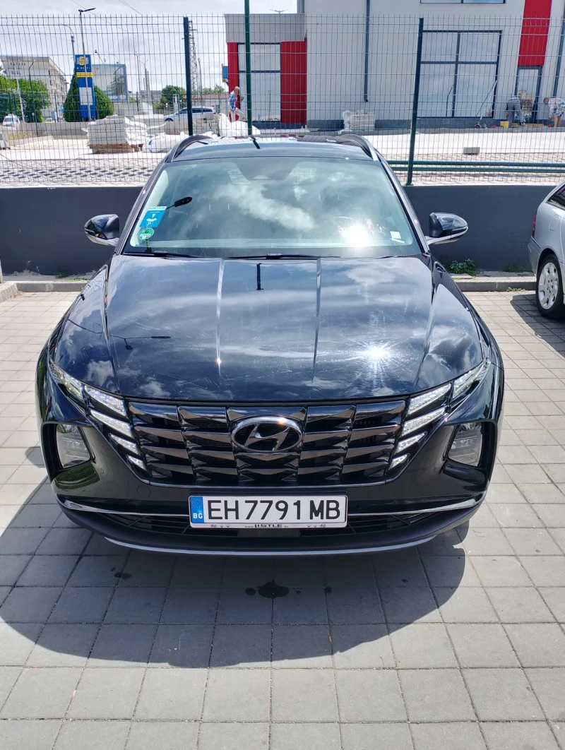 Hyundai Tucson 1.6 GDI, снимка 1 - Автомобили и джипове - 47636483