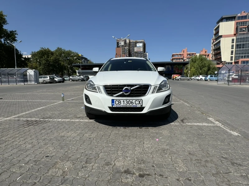 Volvo XC60 D5, снимка 1 - Автомобили и джипове - 48266086