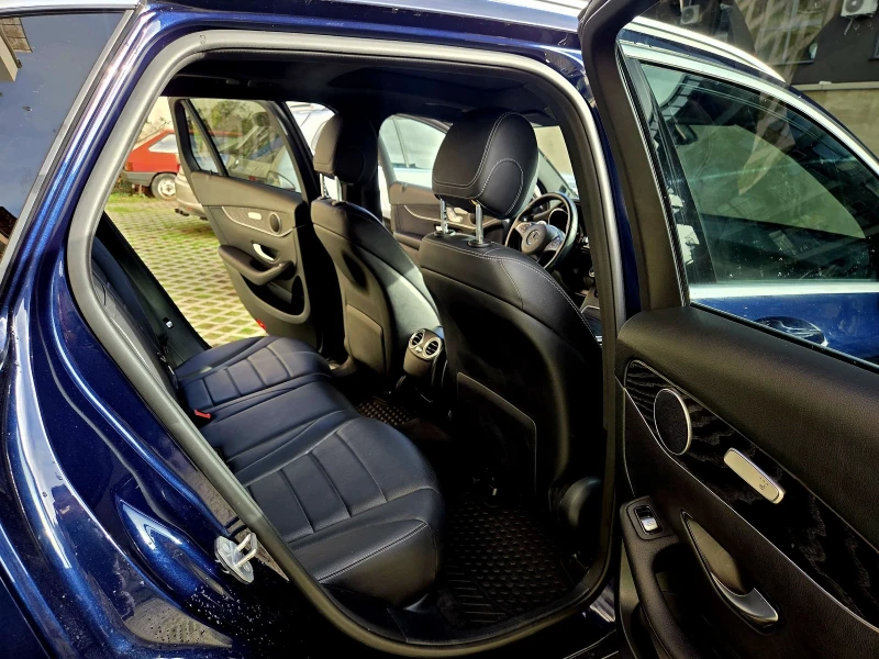 Mercedes-Benz GLC 350  PLUG IN HYBRID INDIVIDUAL AMG FULL OPTION , снимка 16 - Автомобили и джипове - 52525450