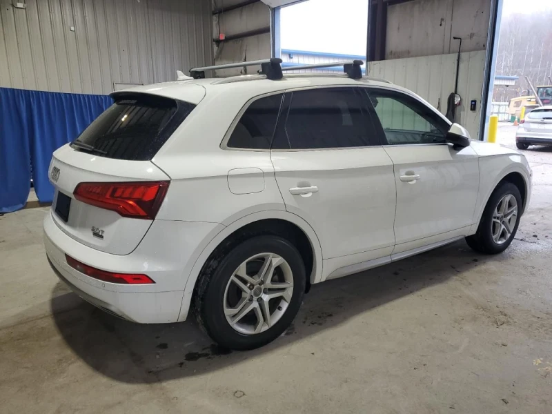 Audi Q5, снимка 3 - Автомобили и джипове - 52728183