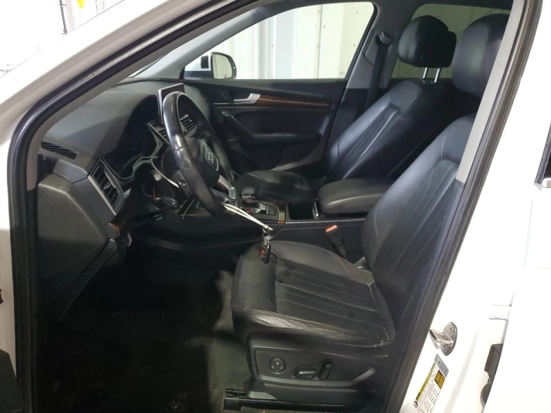 Audi Q5, снимка 7 - Автомобили и джипове - 52728183