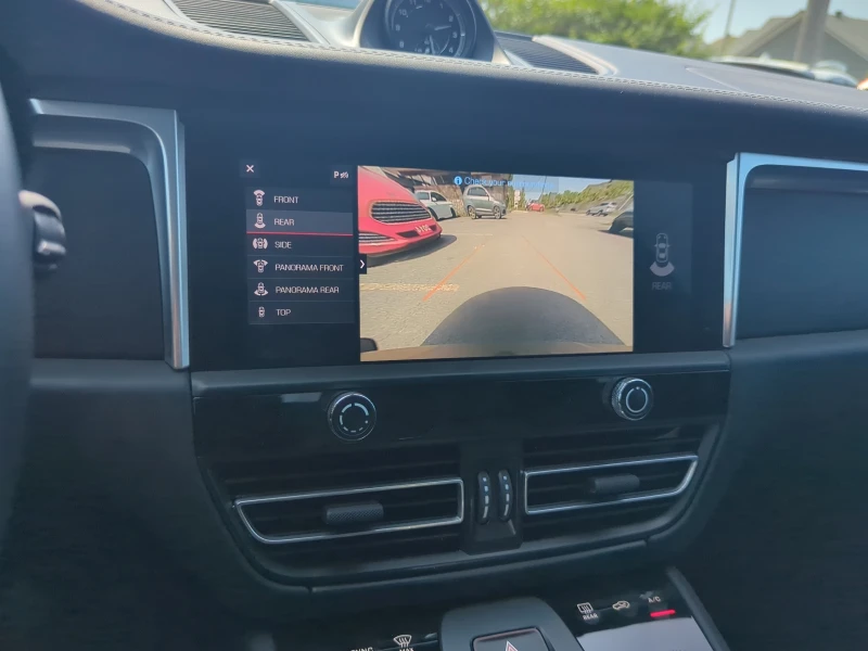 Porsche Macan * * CARFAX * * АВТО КРЕДИТ * * , снимка 9 - Автомобили и джипове - 52817110