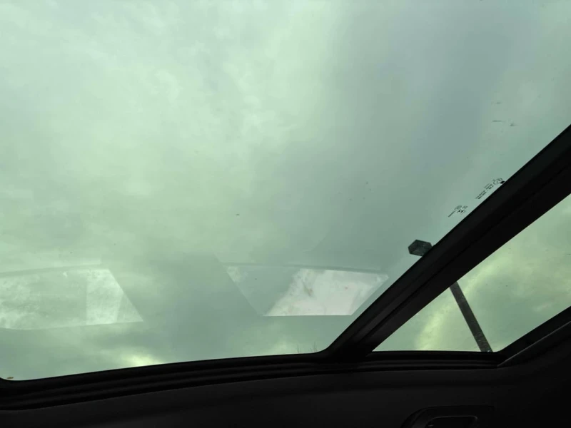 Audi Q3 * Komfort * CARFAX * БЕЗ ПЪРВОНАЧАЛНА ВНОСКА, снимка 14 - Автомобили и джипове - 52891251