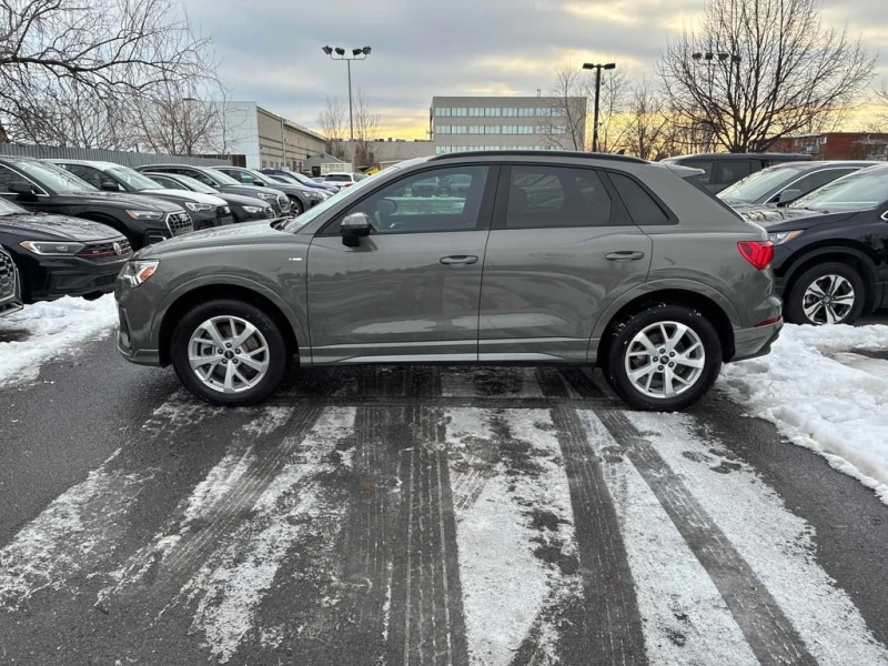 Audi Q3 * Komfort * CARFAX * БЕЗ ПЪРВОНАЧАЛНА ВНОСКА, снимка 2 - Автомобили и джипове - 52891251